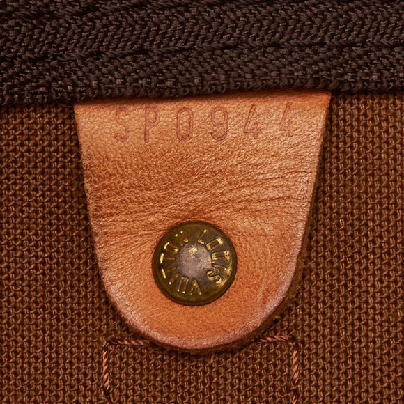 Pre-Loved Louis Vuitton Monogram Keepall 50 - Picture 8 of 12